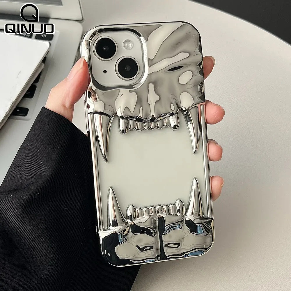 Husa iPhone Tiger Teeth Milk White